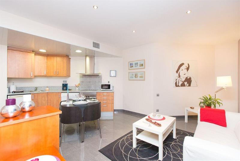 Fotos Hotel Suites Universitat