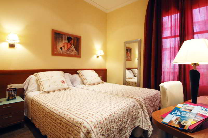 hostal Orleans