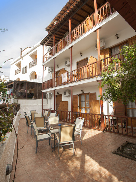 apartamentos Pension Eliza