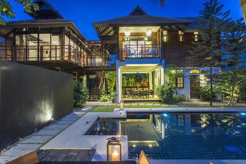 hotel X2 Chiang Mai North Gate Villa
