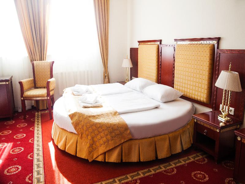 hotel Holiday Park