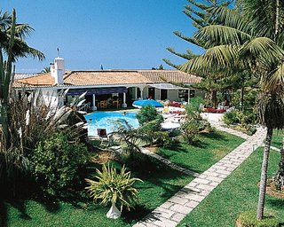 hotel Club Ambassador Parque Farrais