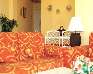 hotel Crown Resorts At Club Caronte