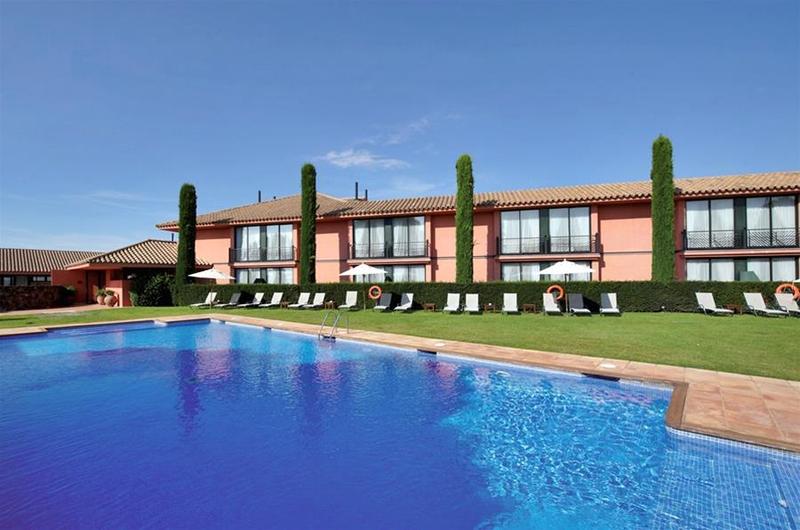 hotel Domus Selecta Torremirona Relais Golf And Spa