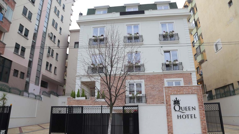hotel Hotel Queen