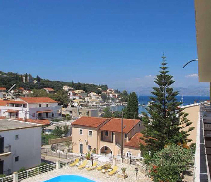 apartamentos Nikiforos Apartments