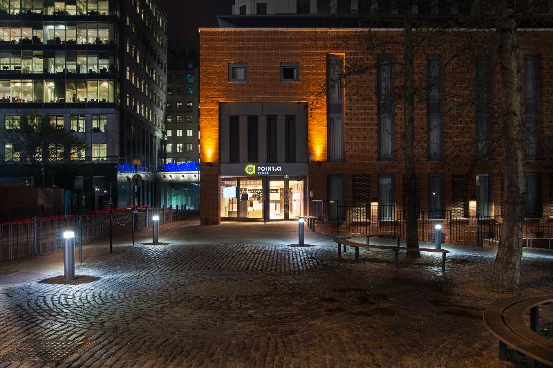 hotel Point A Canary Wharf