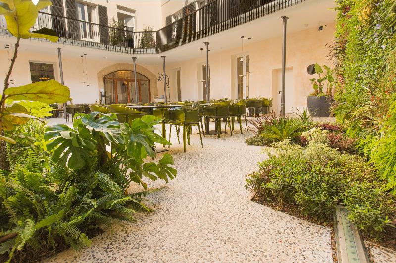 hotel Icon Roset By Petit Palace
