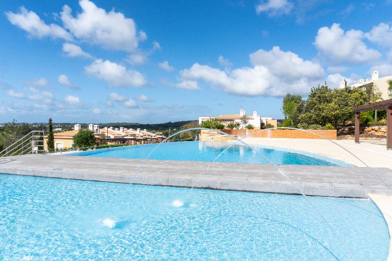 hotel Vale Da Ribeira Residences