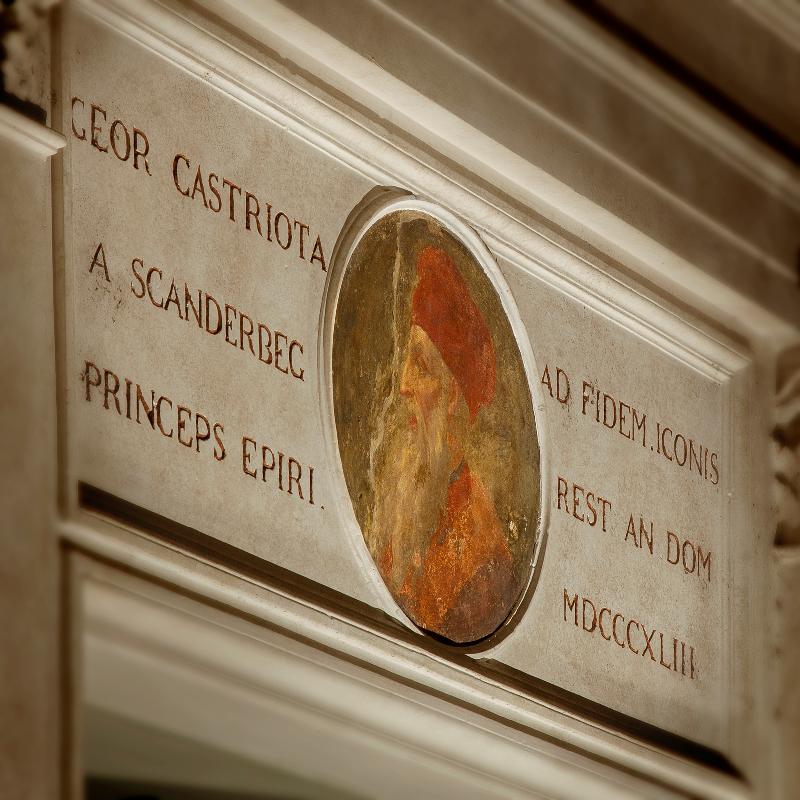 casa Palazzo Scanderbeg