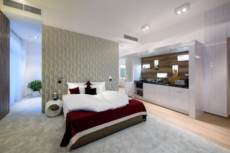 hotel Karoly Corner Residences