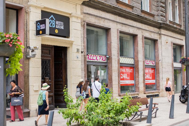 albergue 2b Hostel & Rooms